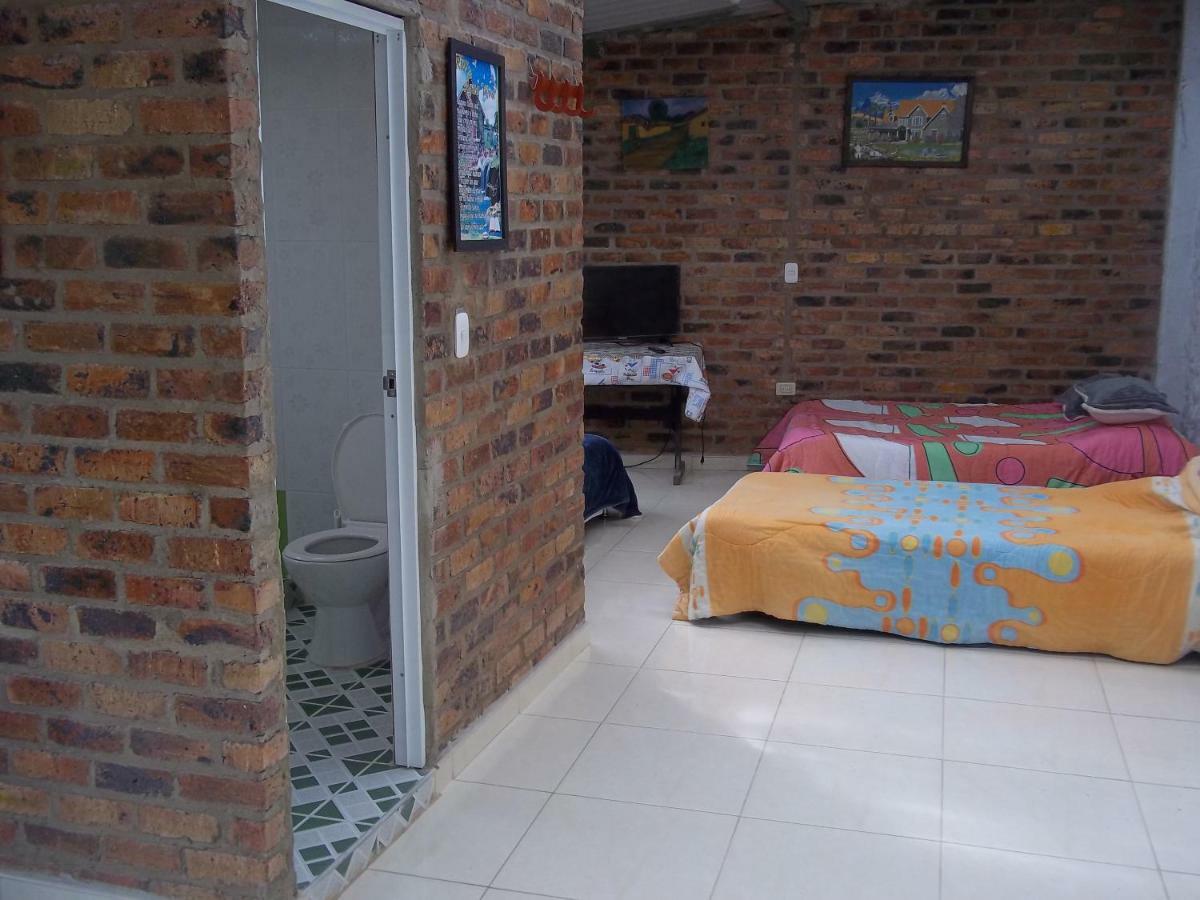 Hospedaje Bella Vista Mongui Exterior photo